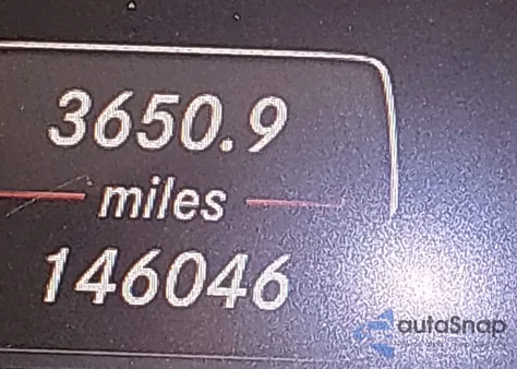 2013 Mercedes-Benz Ml 350 z USA, uszkodzony, nr VIN 4JGDA5JB8DA136092